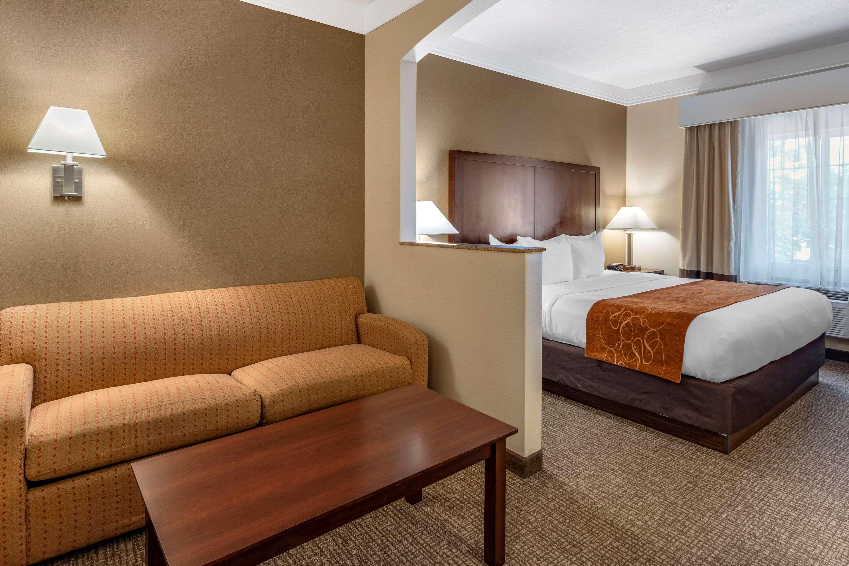 Comfort Suites Linn County Fairground And Expo Albany Exterior foto