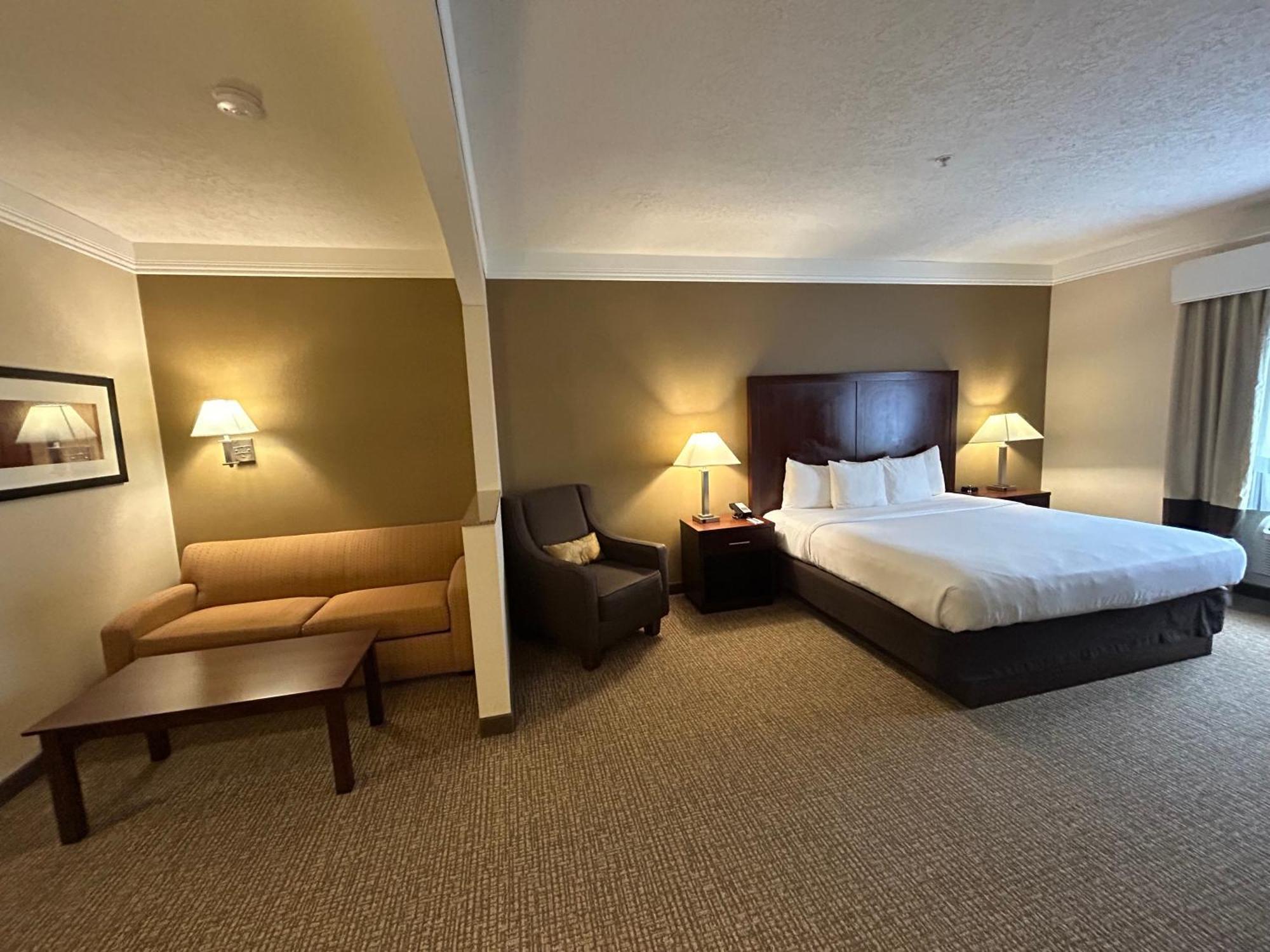 Comfort Suites Linn County Fairground And Expo Albany Exterior foto